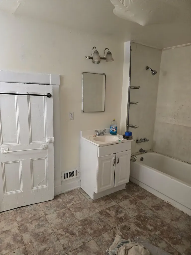 412 Maple Street Poughkeepsie NY 12601