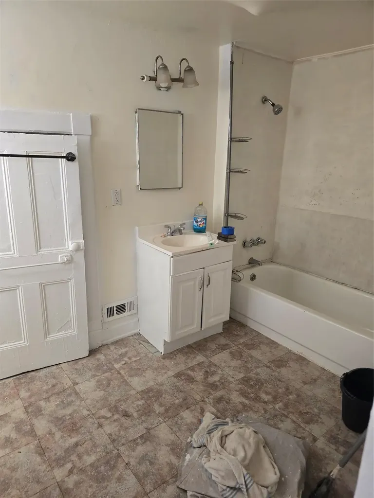 412 Maple Street Poughkeepsie NY 12601