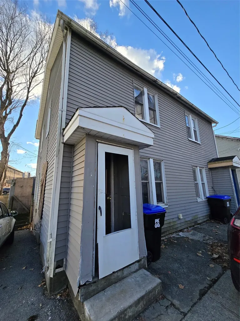 412 Maple Street Poughkeepsie NY 12601