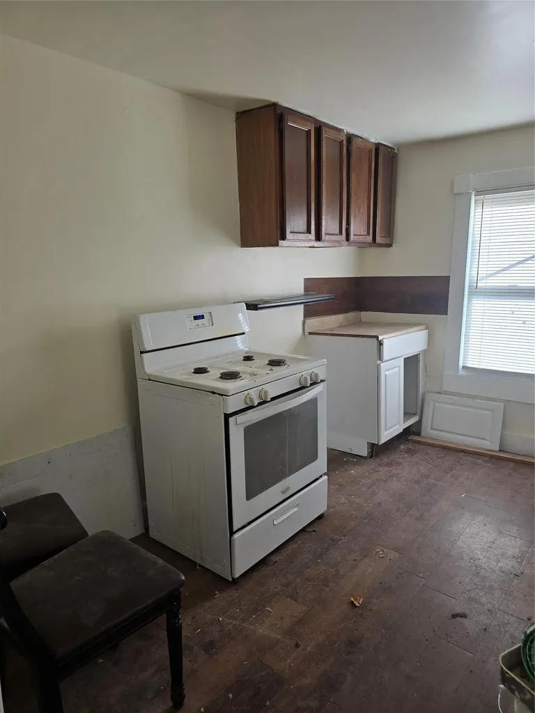 412 Maple Street Poughkeepsie NY 12601