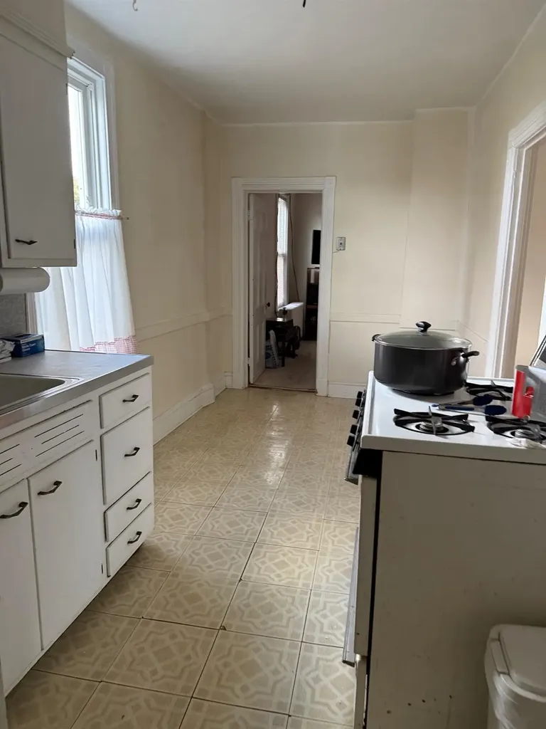 7 N Hillside Avenue Elmsford NY 10523