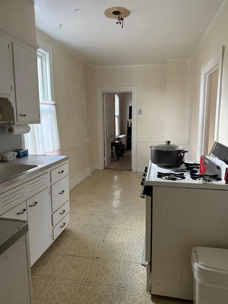 7 N Hillside Avenue Elmsford NY 10523
