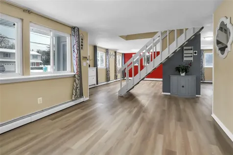 16 Country Greens Drive Holtsville NY 11742