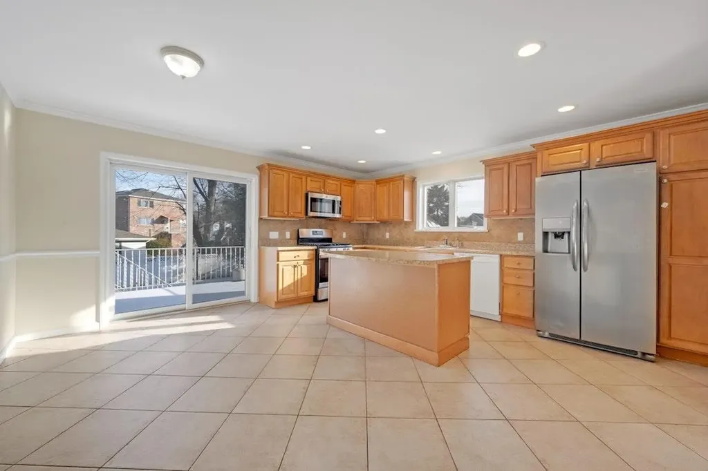 88 Byron Avenue Yonkers NY 10704