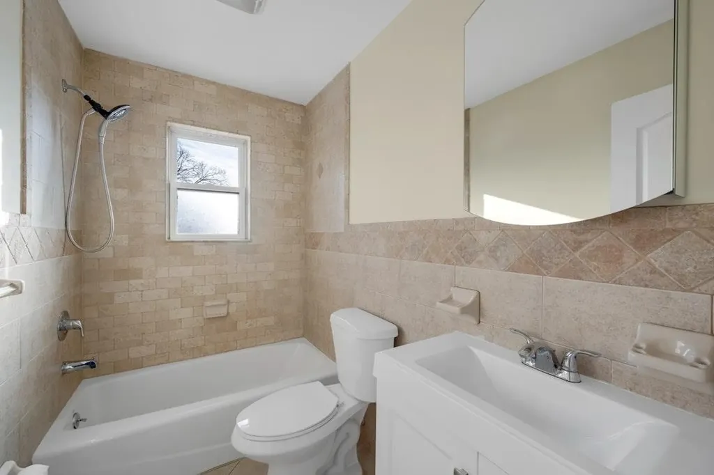 88 Byron Avenue Yonkers NY 10704