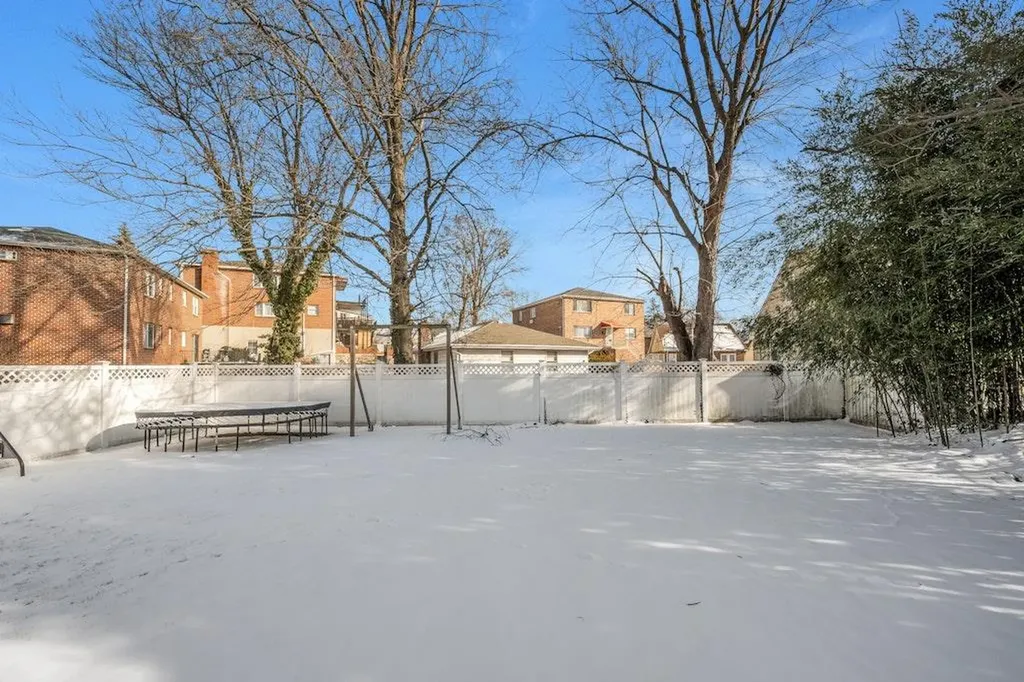 88 Byron Avenue Yonkers NY 10704