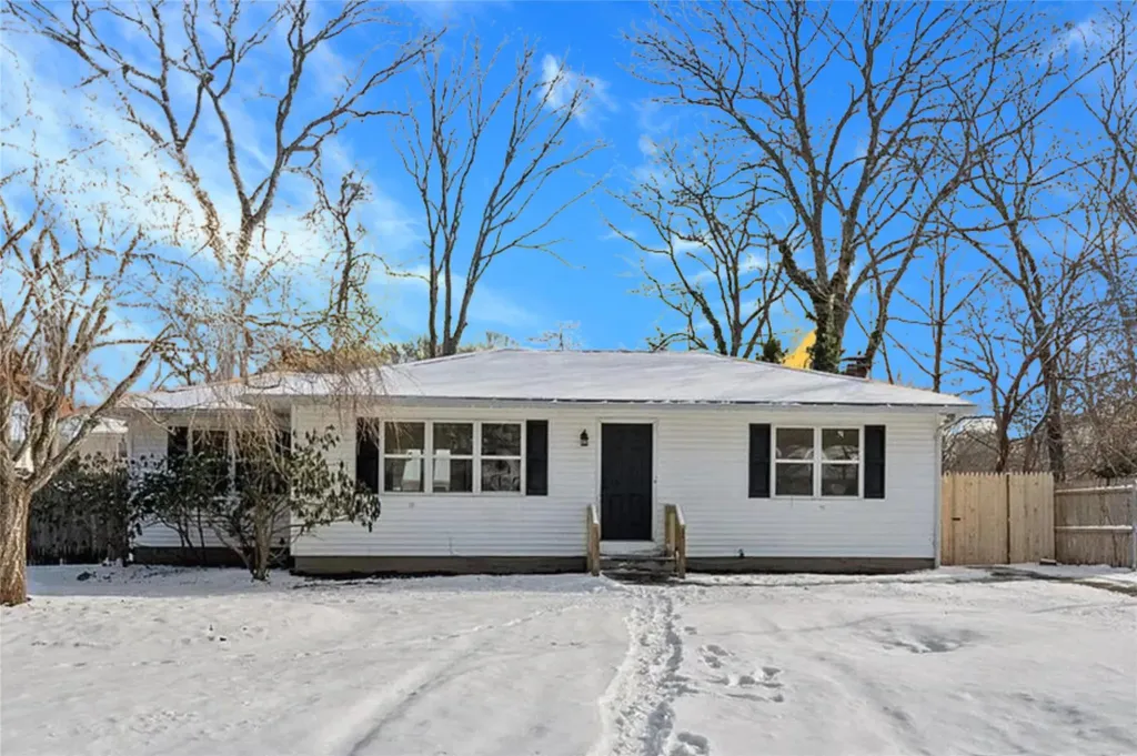 45 N Swezeytown Road Middle Island NY 11953