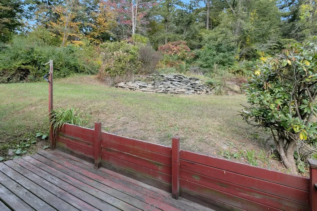 13 Glen Hill Dover Plains NY 12522