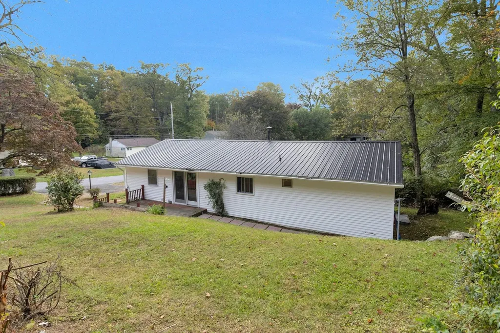 13 Glen Hill Dover Plains NY 12522
