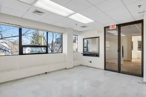 1 Summit Avenue White Plains NY 10606