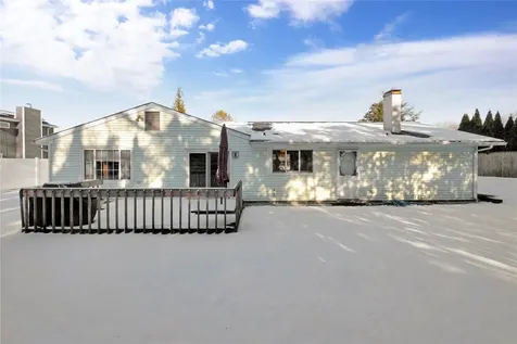 12 Westbrook Road Coram NY 11727