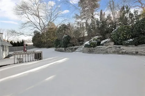 12 Westbrook Road Coram NY 11727