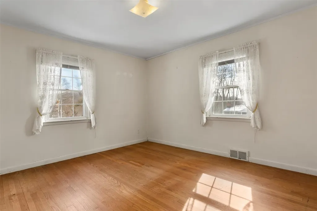 6 Park Lane Mahopac NY 10541