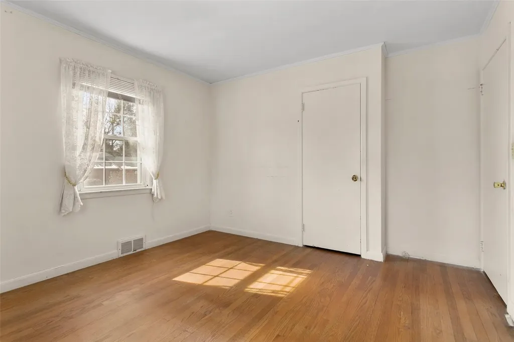 6 Park Lane Mahopac NY 10541
