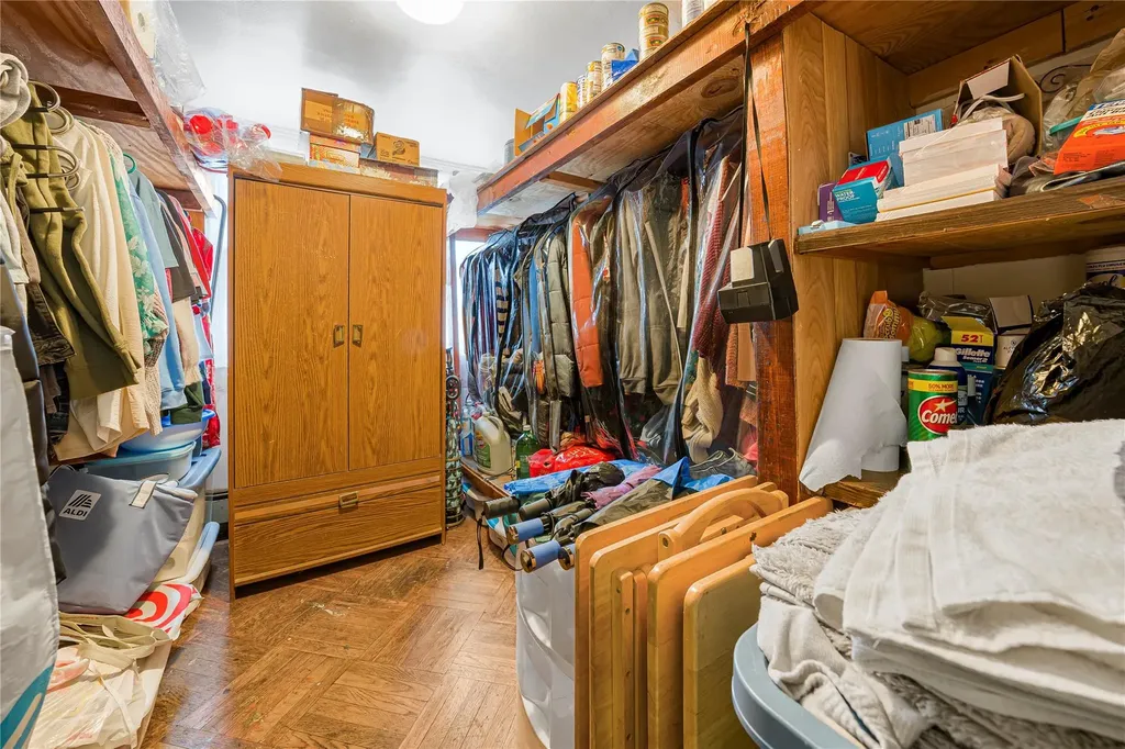 38 Brighton 1st Walk Brooklyn NY 11235