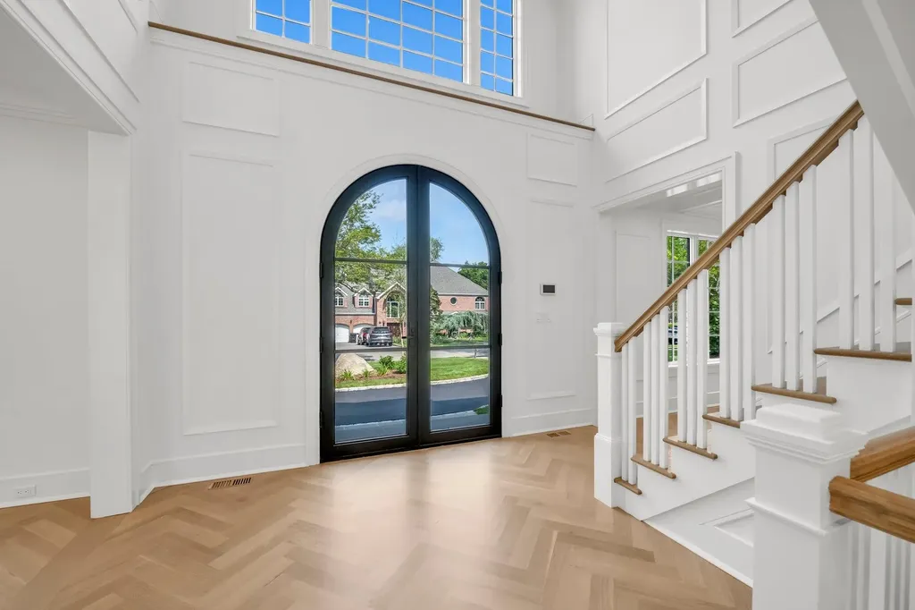 85 Dorchester Drive Manhasset NY 11030