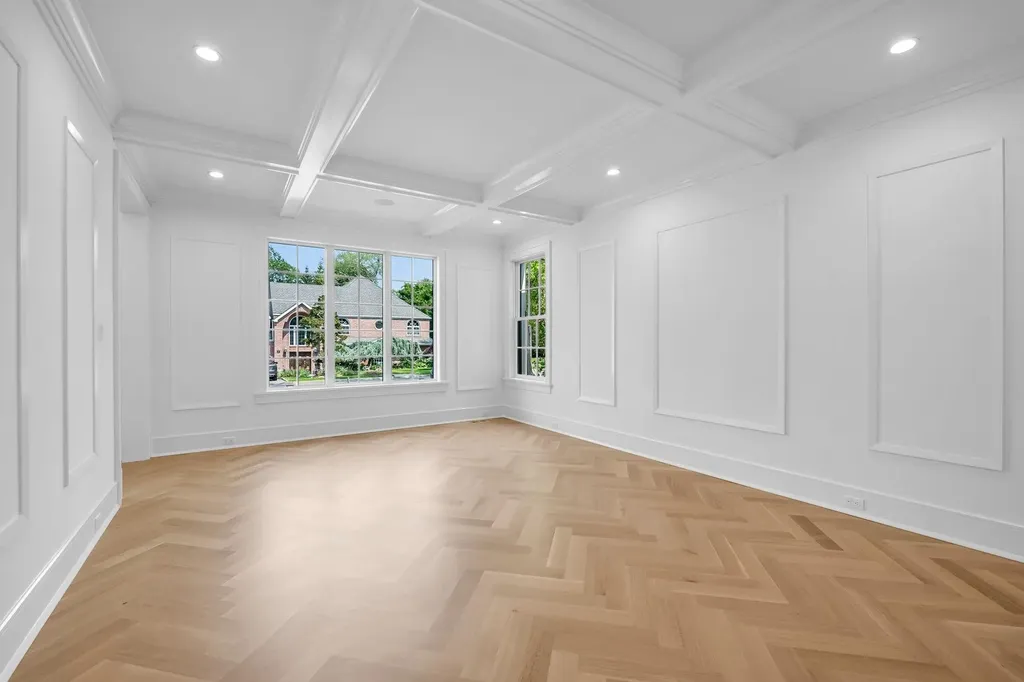 85 Dorchester Drive Manhasset NY 11030