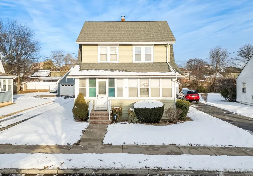 88 Fairview Boulevard Hempstead NY 11550