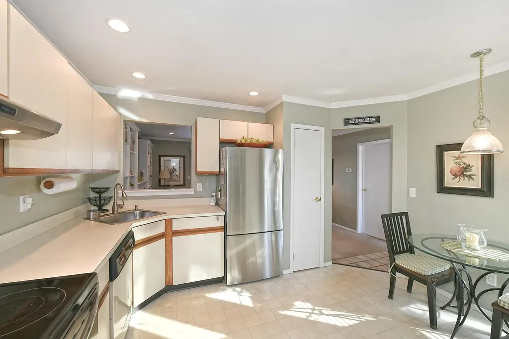 78 Scarlett Drive Commack NY 11725