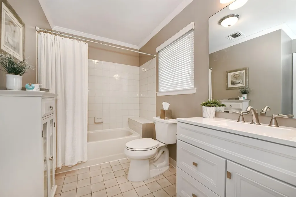 78 Scarlett Drive Commack NY 11725