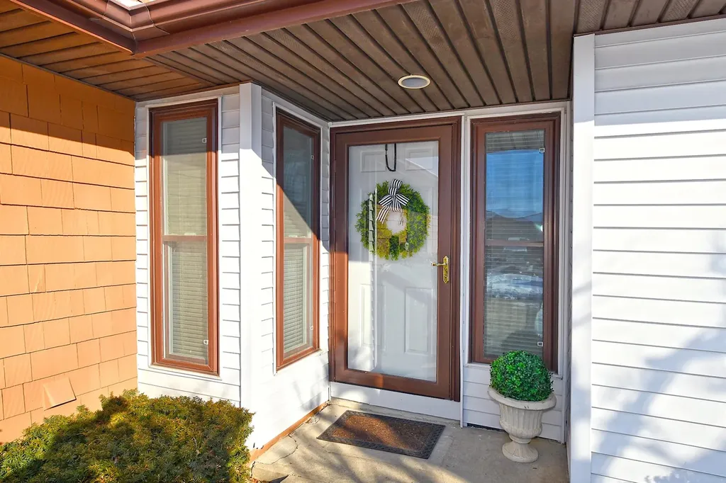 78 Scarlett Drive Commack NY 11725