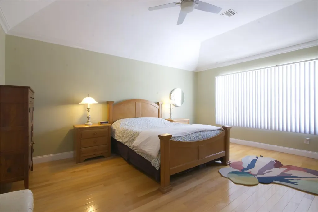 20 Whispering Woods Drive Smithtown NY 11787
