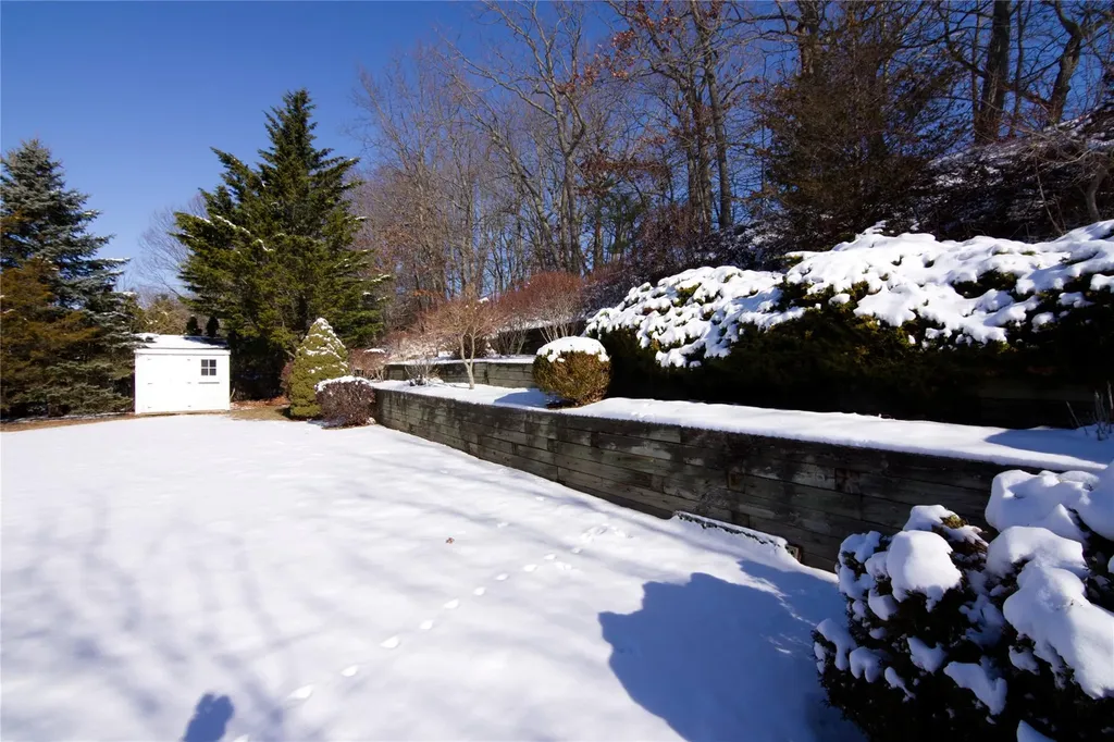 20 Whispering Woods Drive Smithtown NY 11787