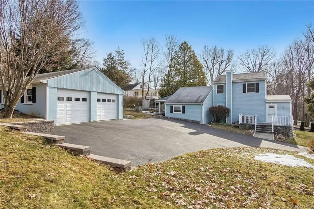 32 Juniper Drive Mahopac NY 10541