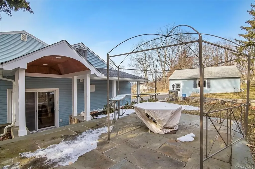 32 Juniper Drive Mahopac NY 10541