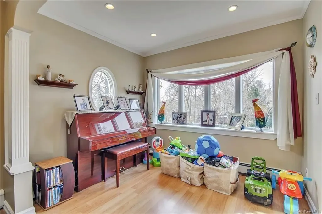32 Juniper Drive Mahopac NY 10541