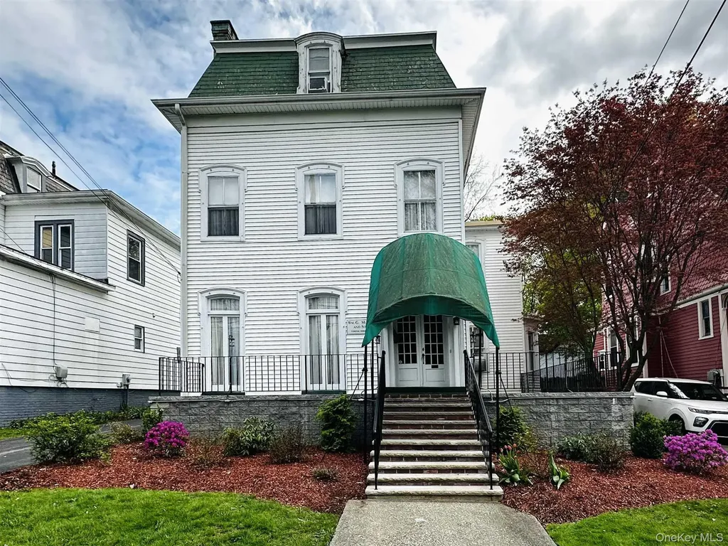 59 Montgomery Street Poughkeepsie NY 12601