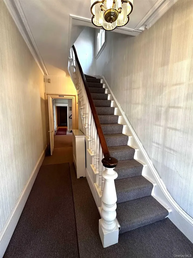 59 Montgomery Street Poughkeepsie NY 12601