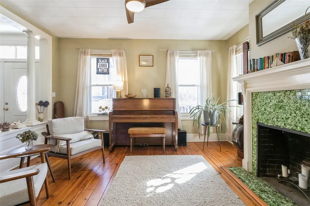 9 Dutchess Terrace Beacon NY 12508