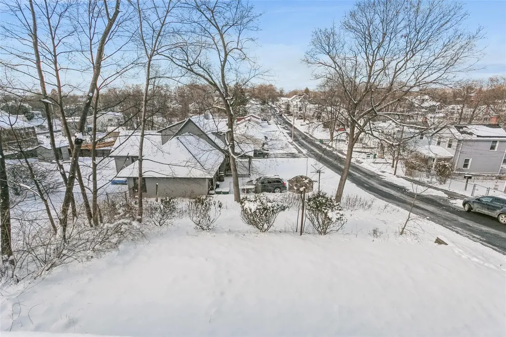 9 Dutchess Terrace Beacon NY 12508