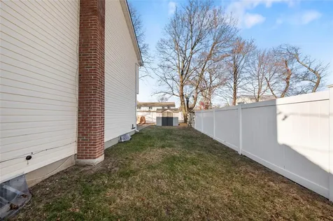 77 Madison Street Amityville NY 11701