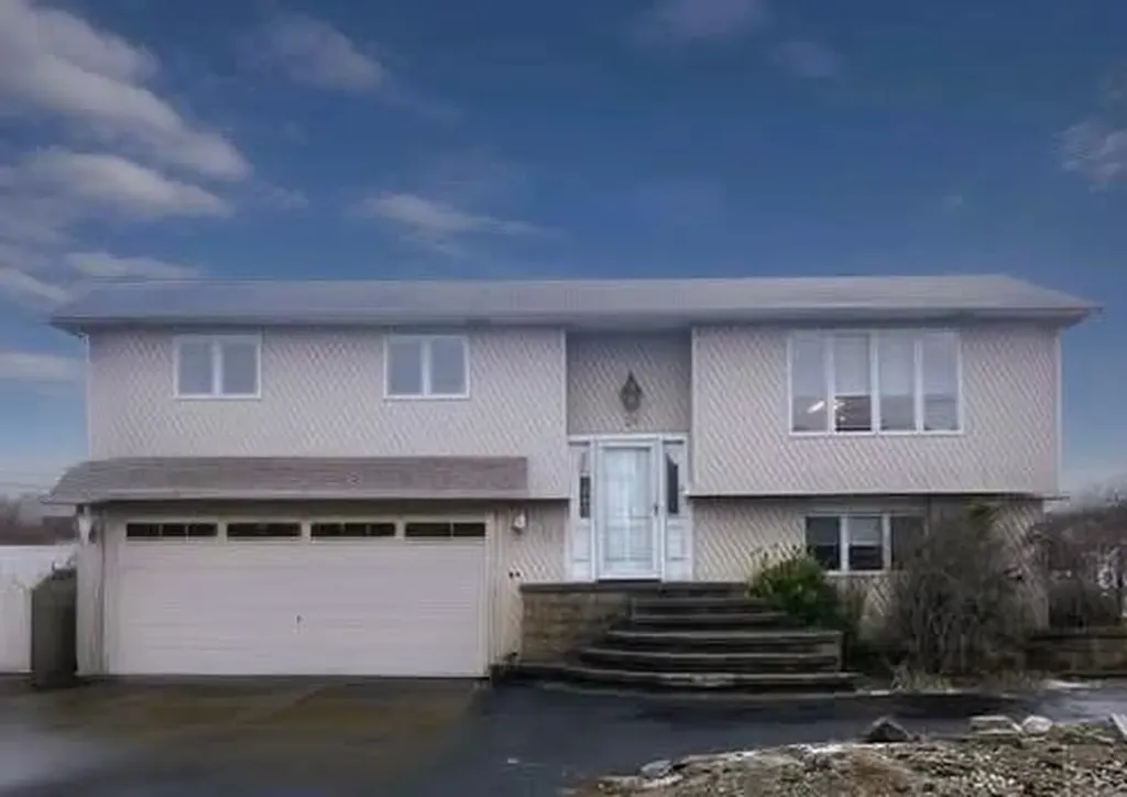 24 Cabot Road W Massapequa NY 11758