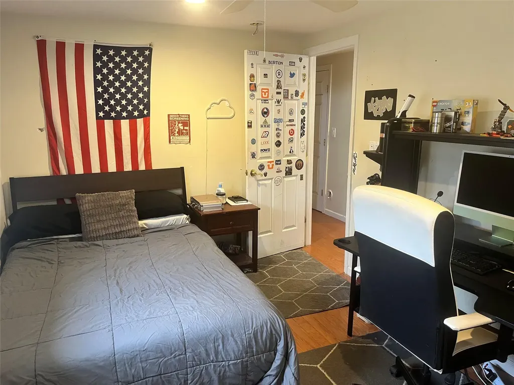 24 Cabot Road W Massapequa NY 11758