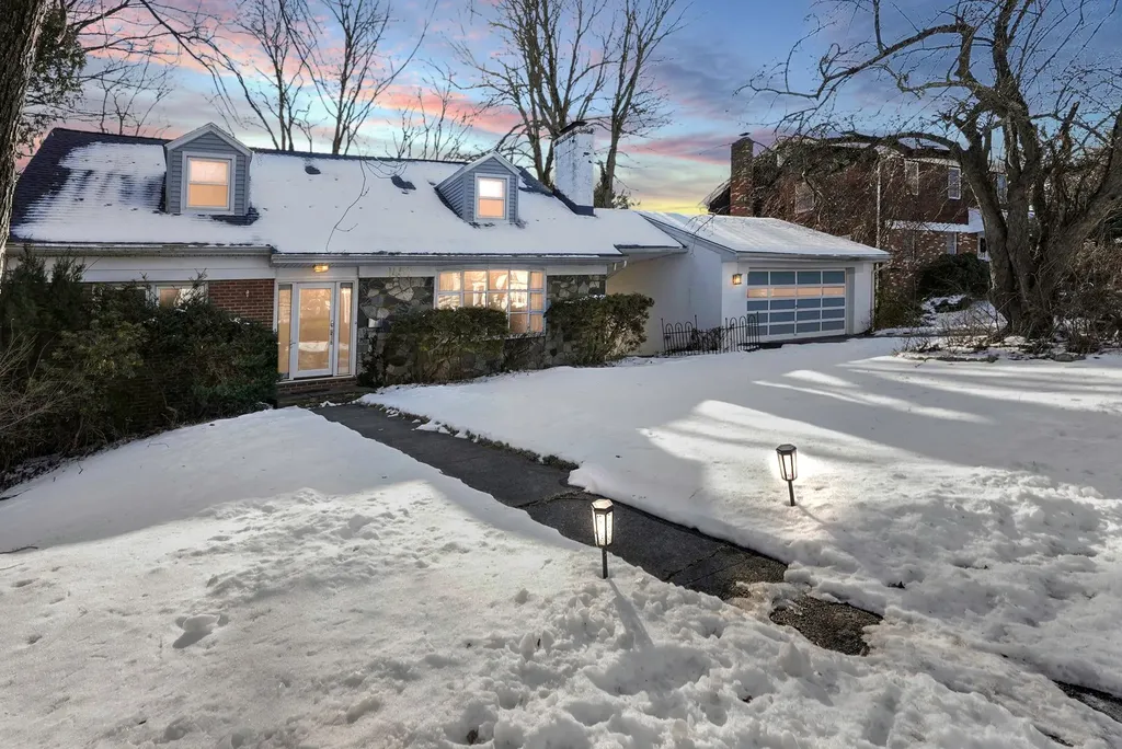 1457 Elm Street Peekskill NY 10566