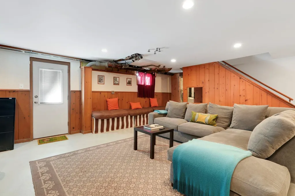 1457 Elm Street Peekskill NY 10566