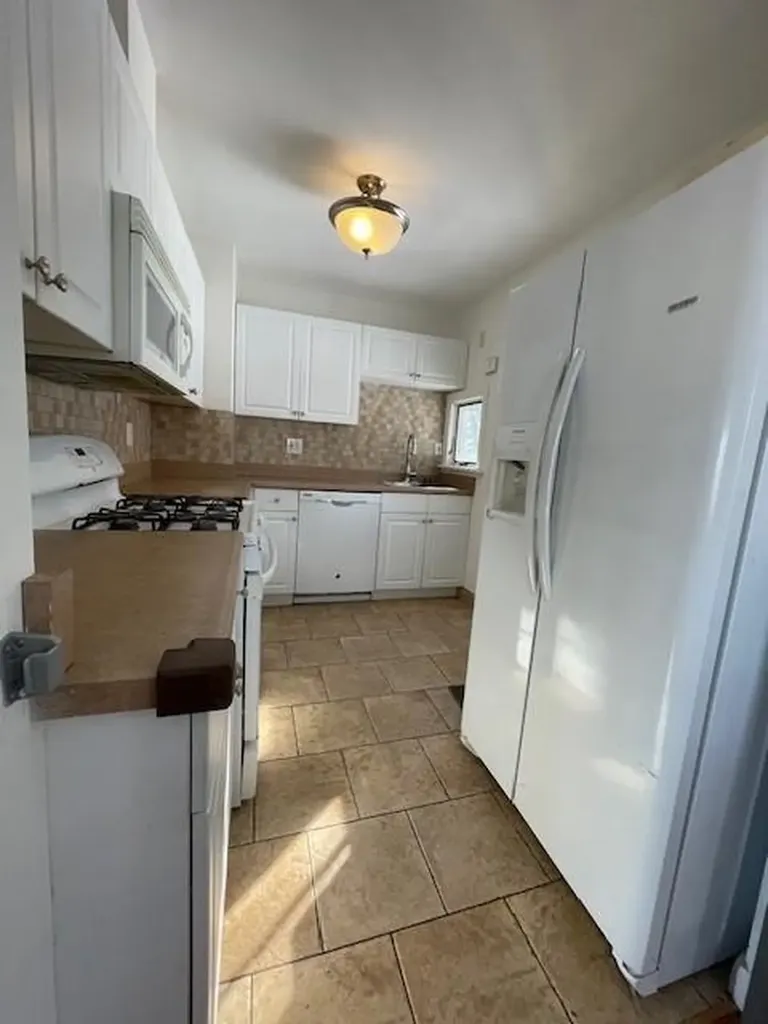 60 Kinsman Lane Garnerville NY 10923