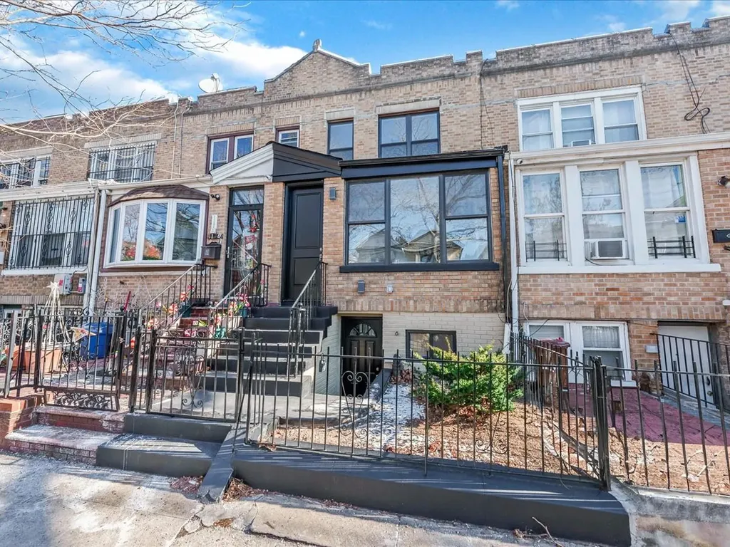 119 East 29th Street Brooklyn NY 11226