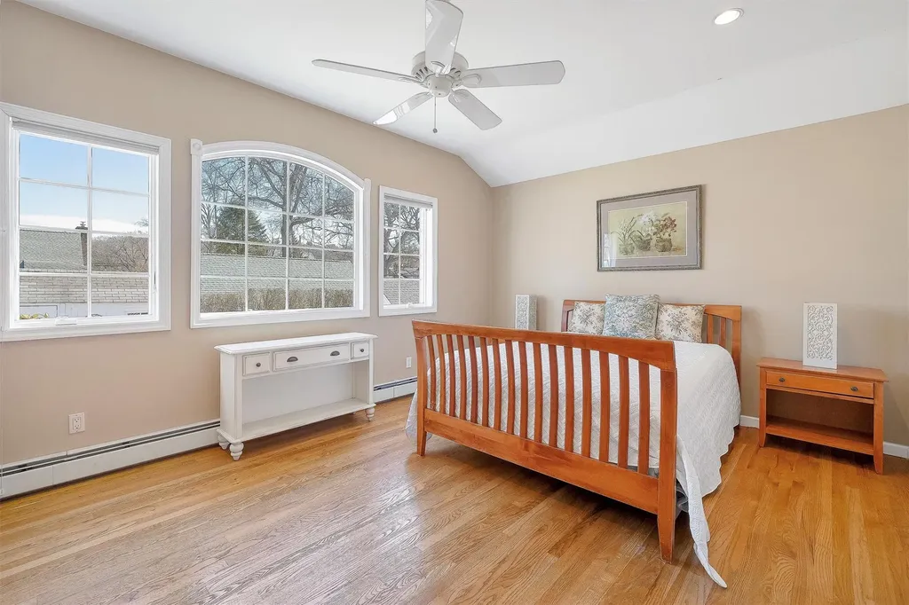 8 Seneca Avenue White Plains NY 10603