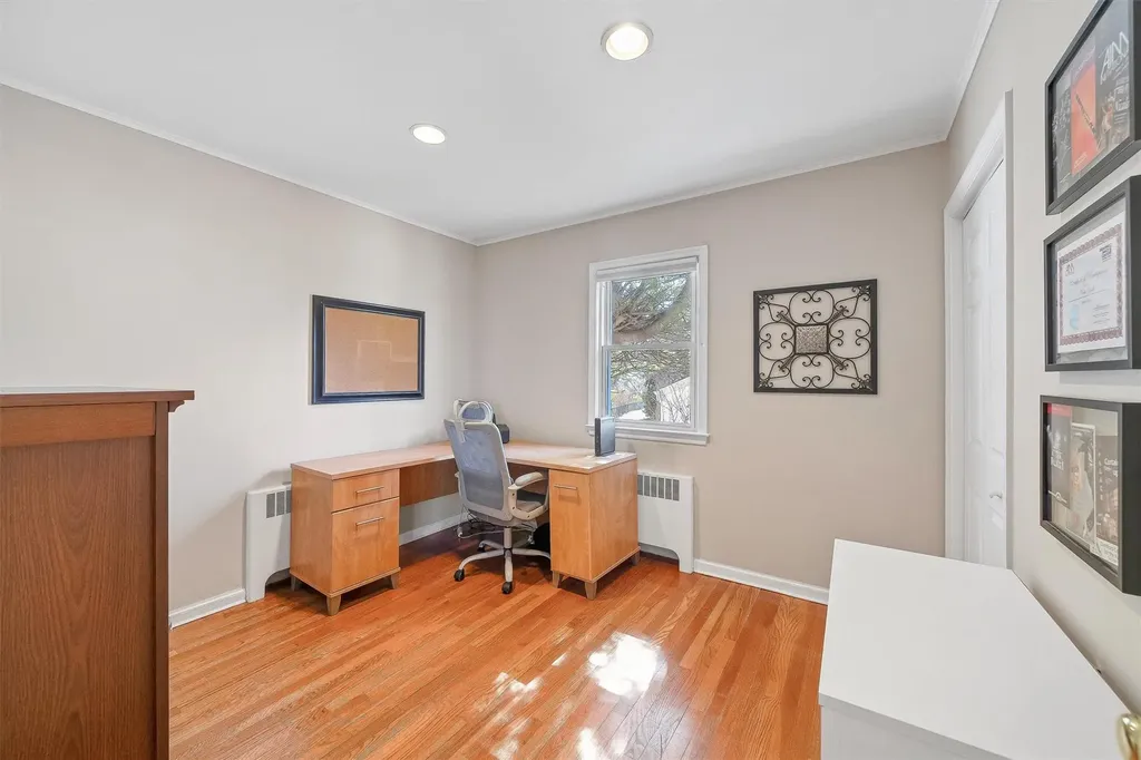 8 Seneca Avenue White Plains NY 10603