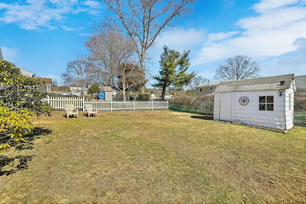 8 Seneca Avenue White Plains NY 10603