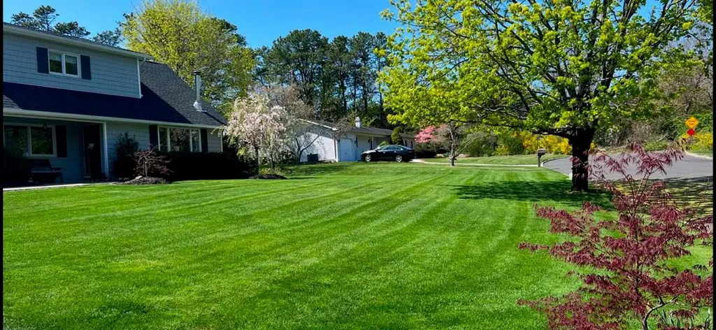 4 Rider Lane Shoreham NY 11786