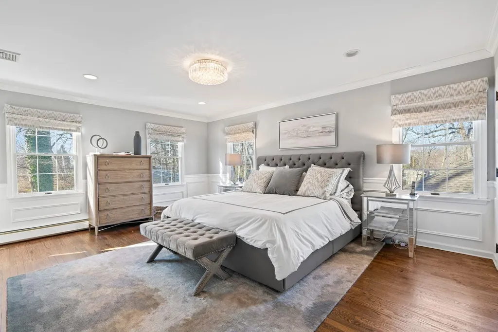 15 Glen Way Cold Spring Harbor NY 11724