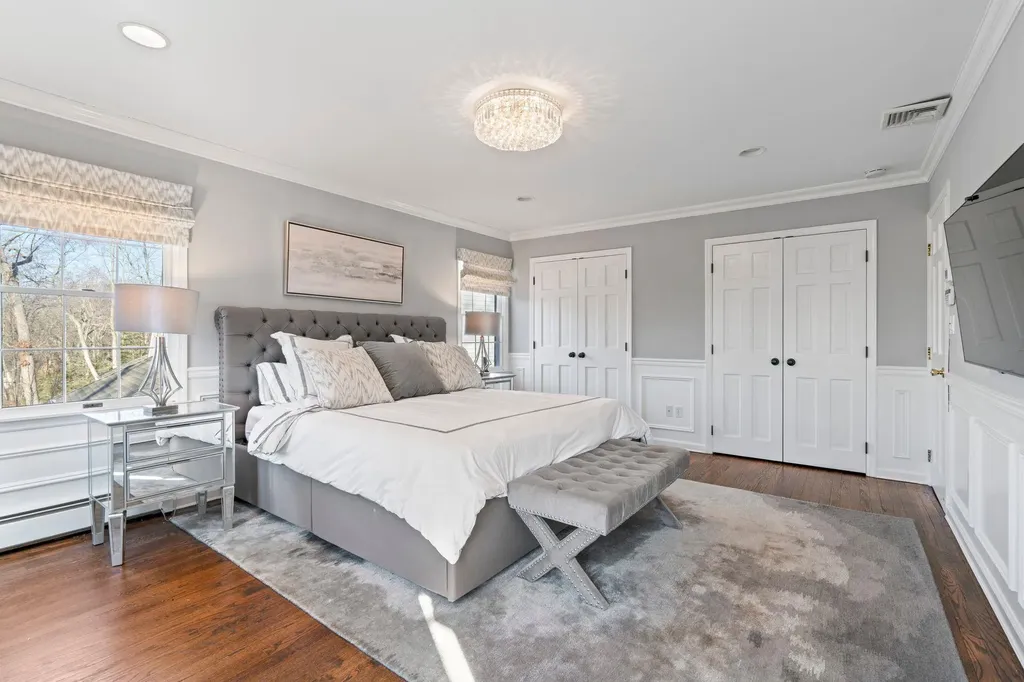 15 Glen Way Cold Spring Harbor NY 11724