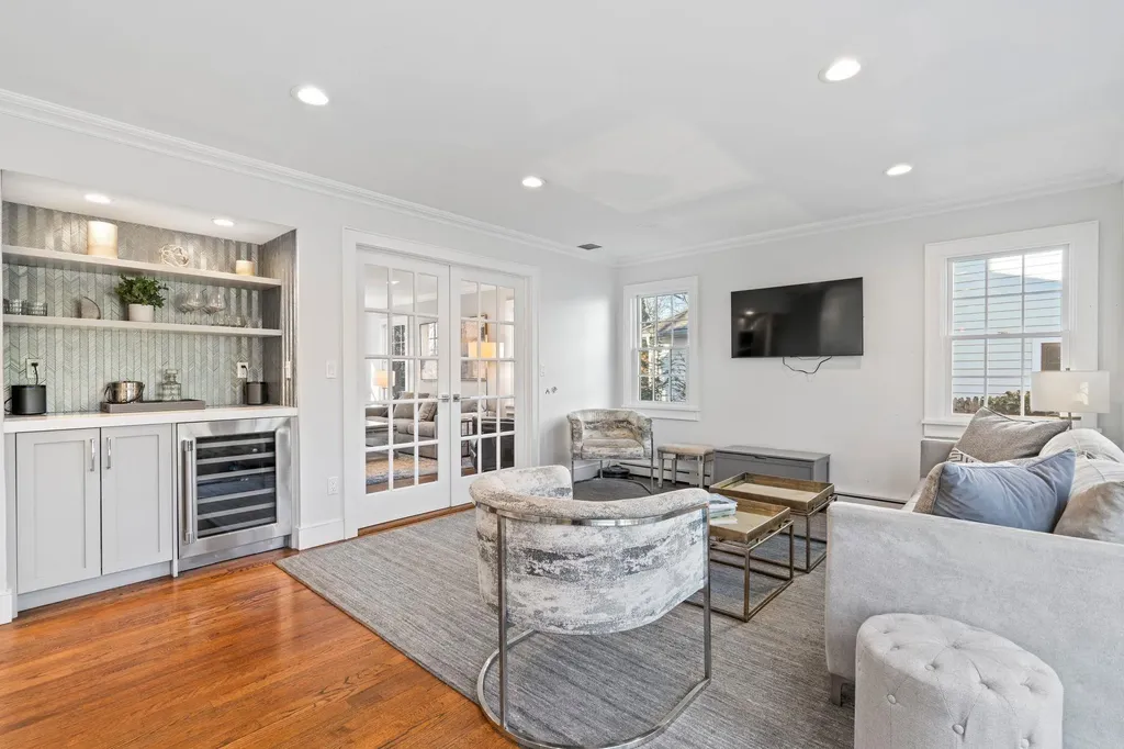 15 Glen Way Cold Spring Harbor NY 11724