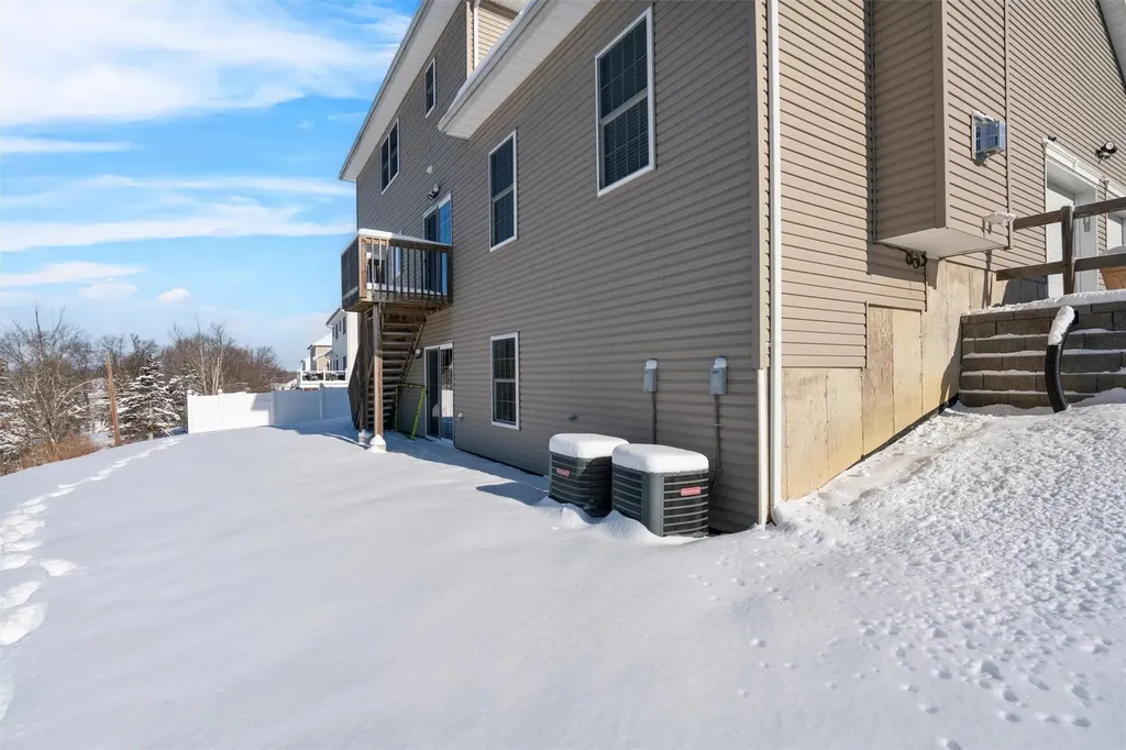 17 Panorama Drive New Windsor NY 12553