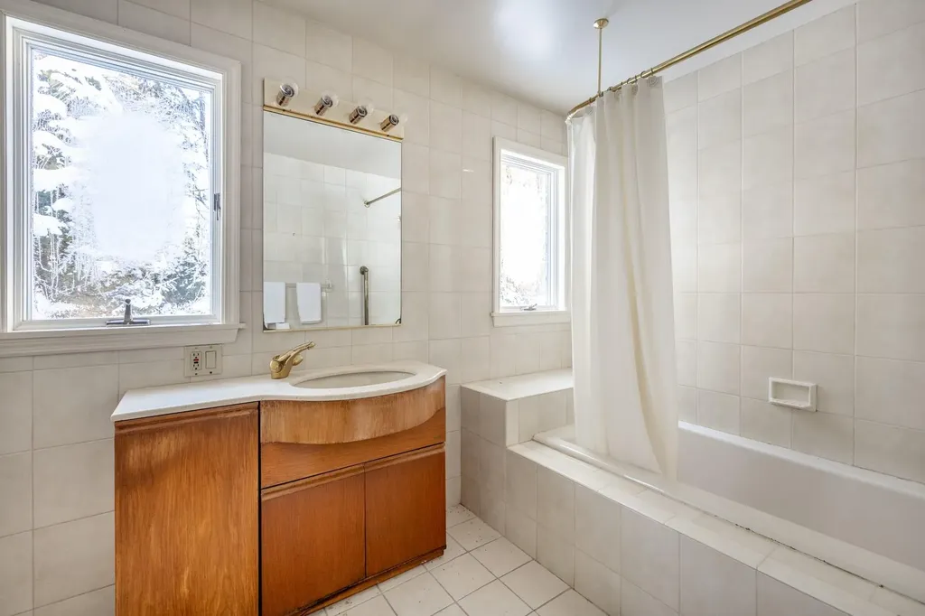 10 Barnes Lane Chappaqua NY 10514